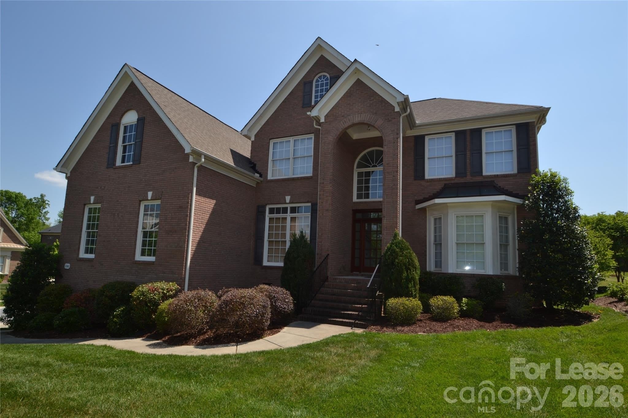 1144 Woodhall Drive – photo 2