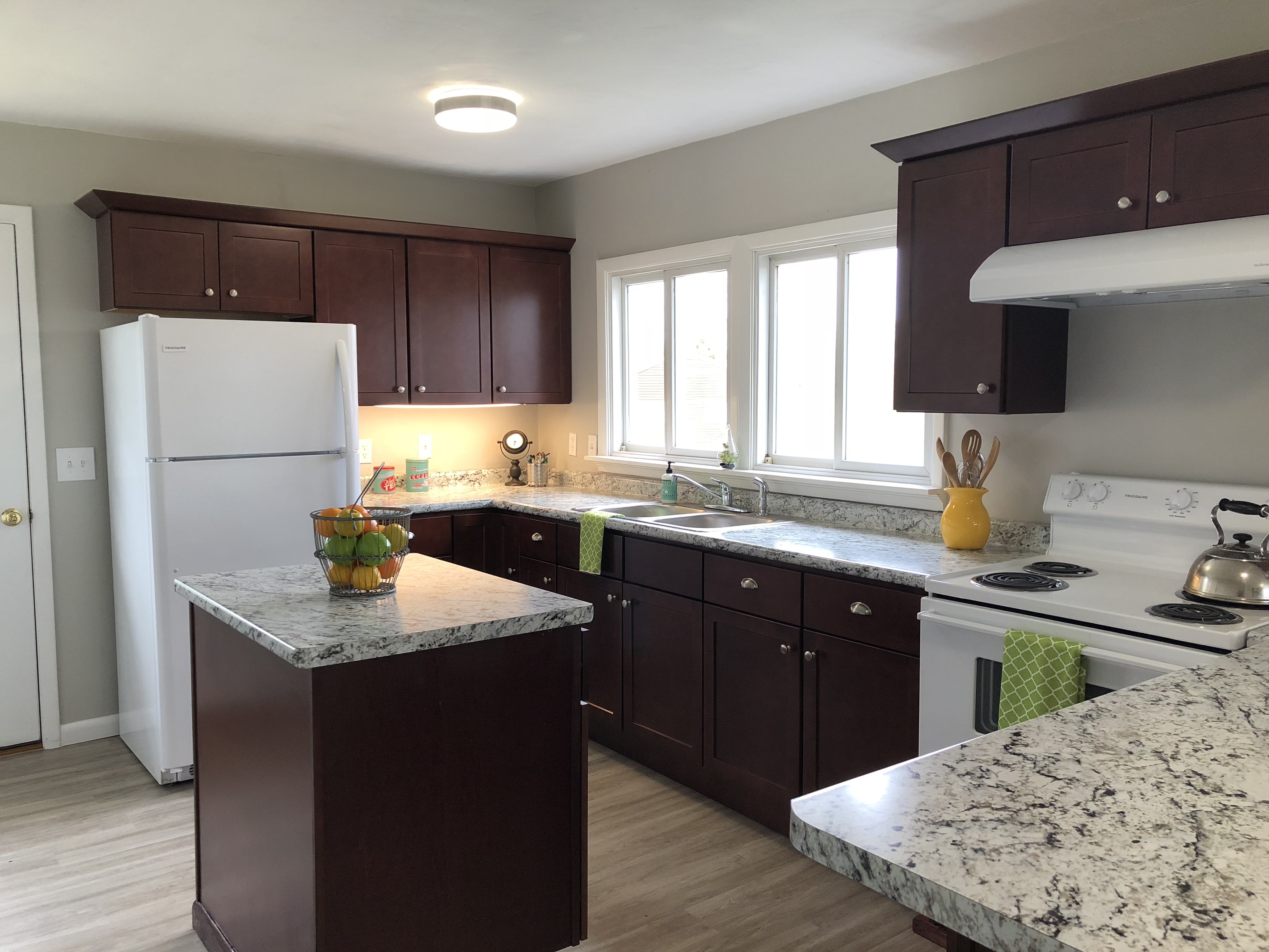 1020 Danby Road – photo 1