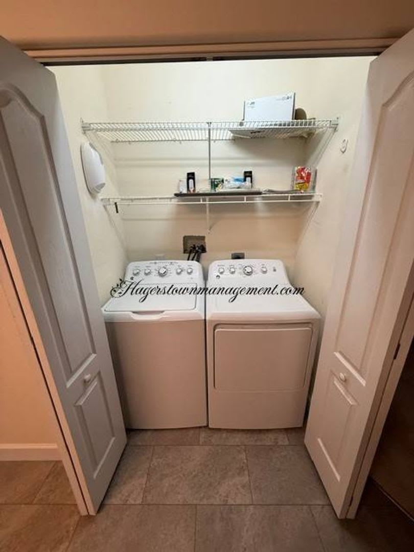 Condo In Cortland Manor – photo 5
