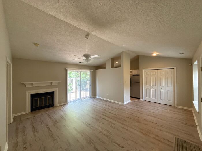 2720 Von Thuringer Court – photo 2