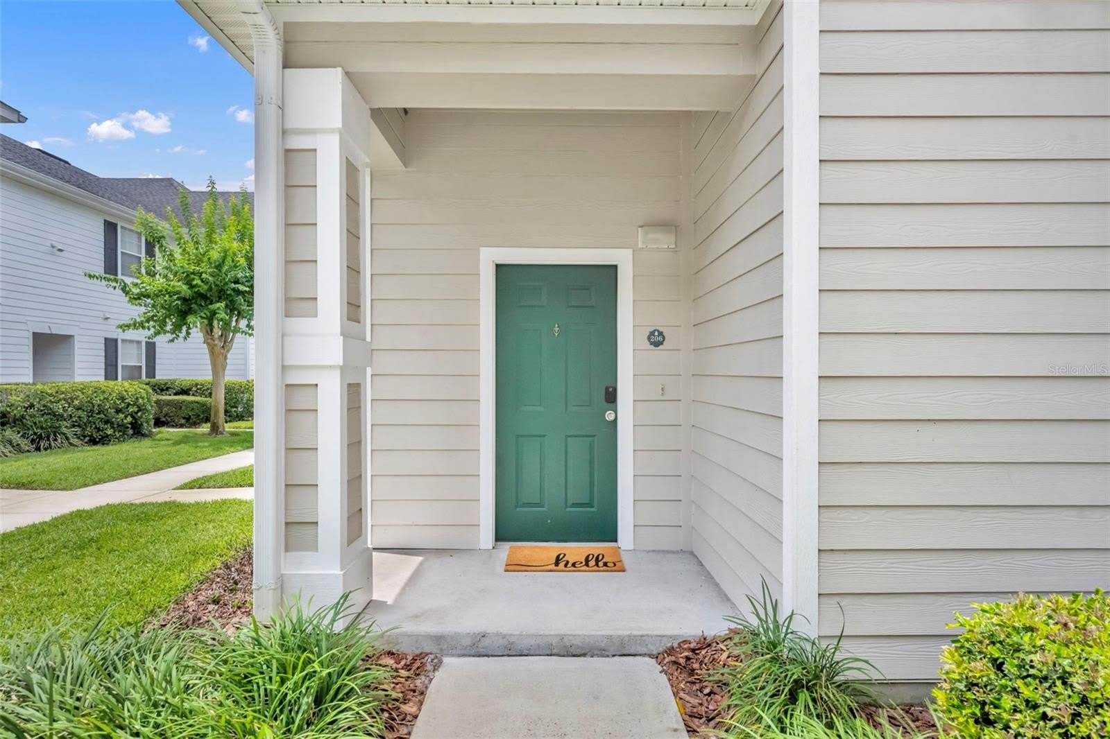 200 SOUTHERN PECAN Circle – photo 4