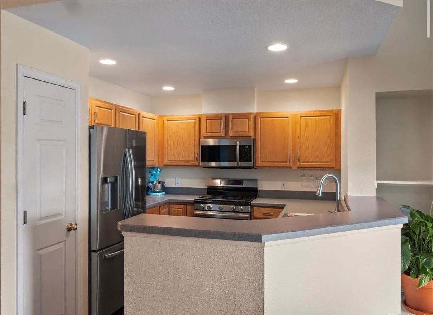 Charming 3BR Condo in Morrison – photo 5