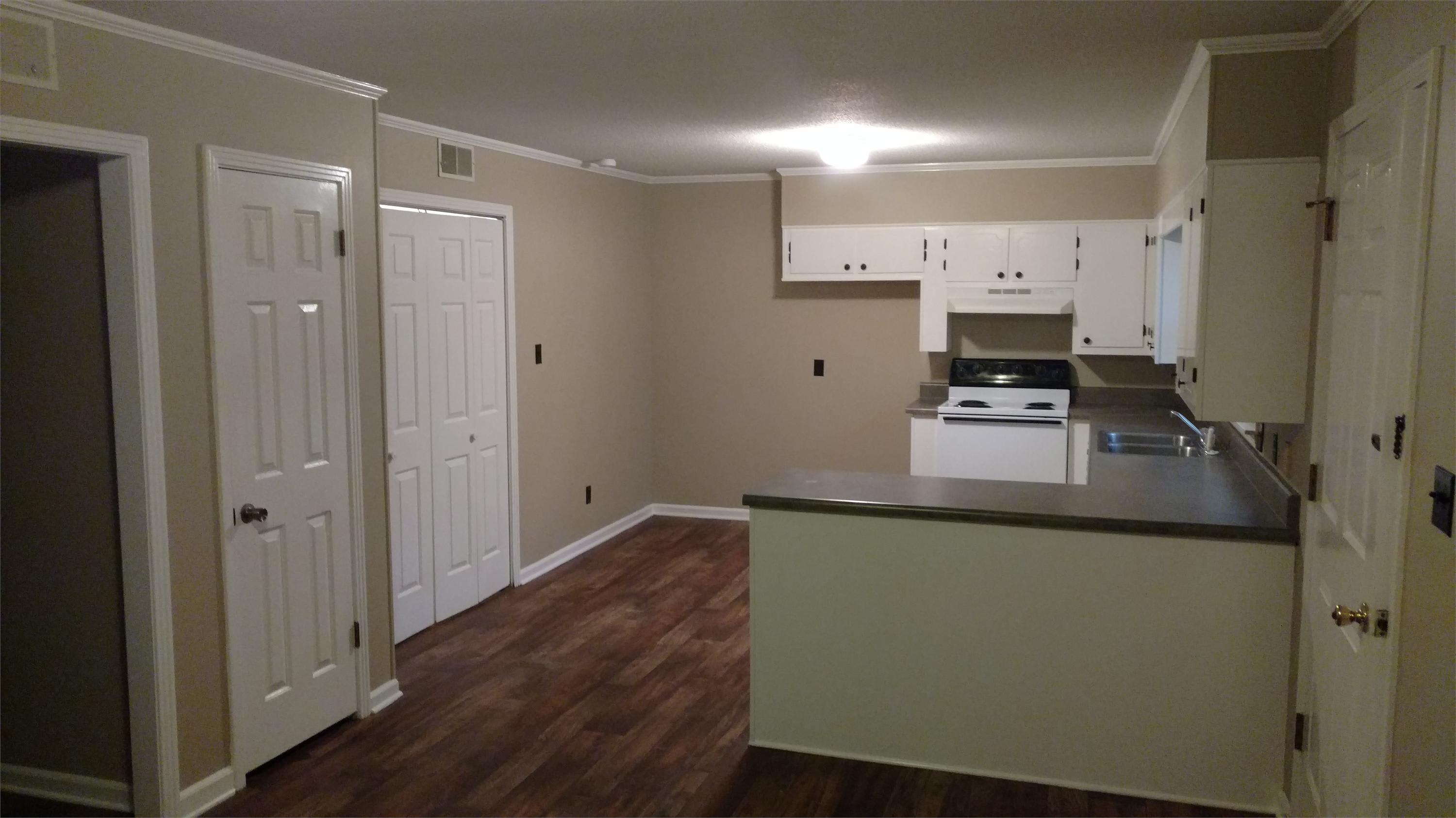 98 S BURNS ST APT 6 – photo 1