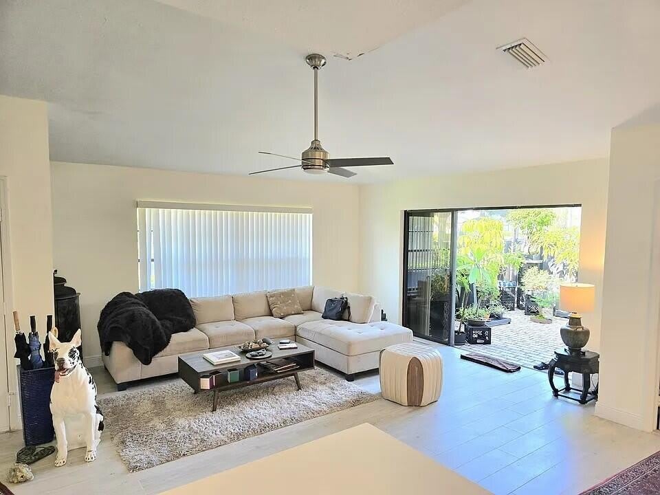 1705 Mariners Cove – photo 4