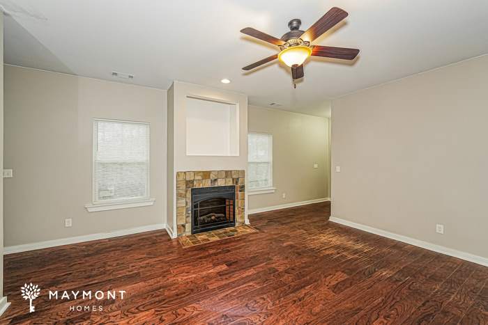 245 Hathaway Lane – photo 4