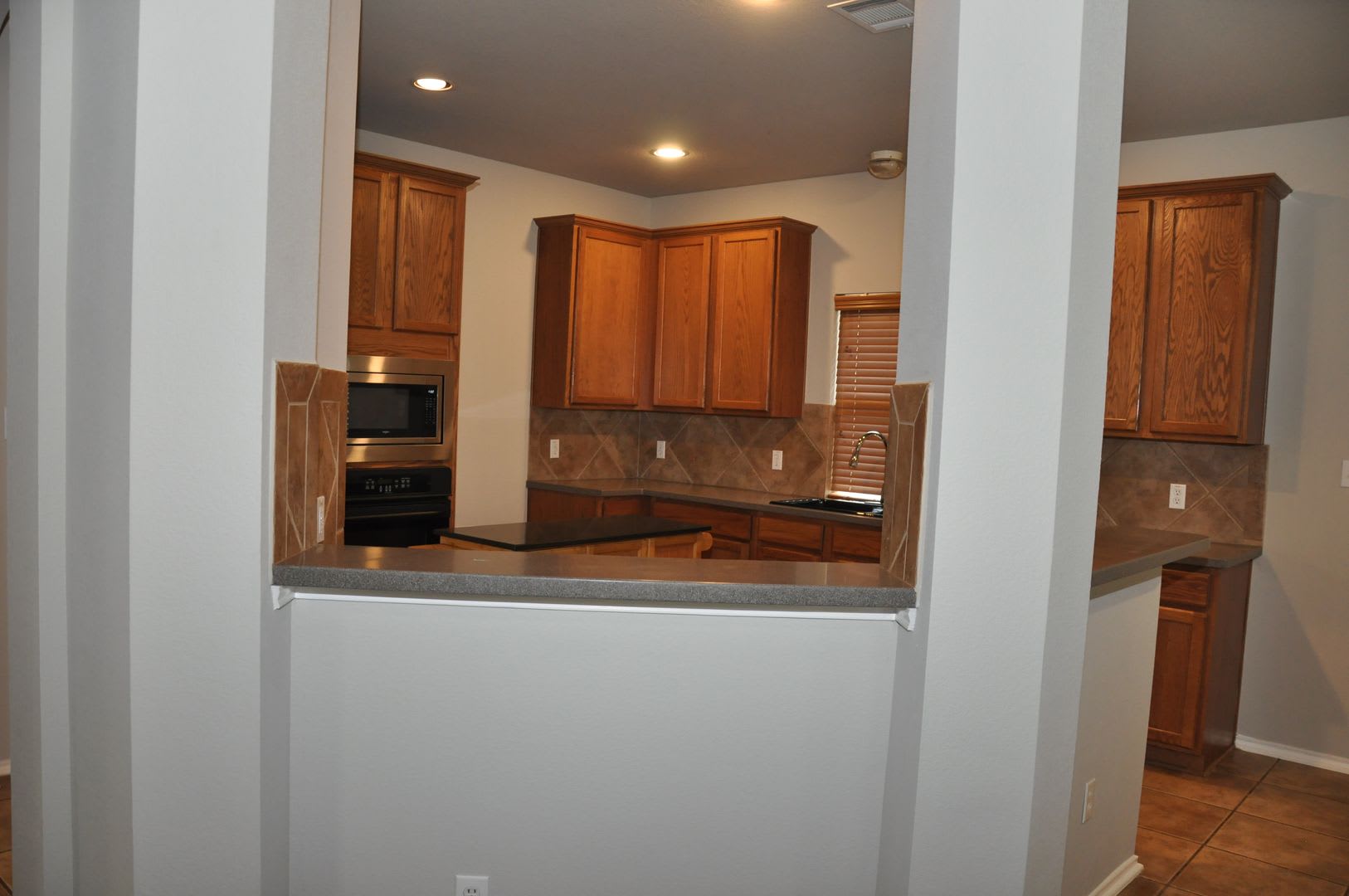 3 Bedroom 2 Bath with and Office/4th Bedroom in Vista Ridge – photo 5