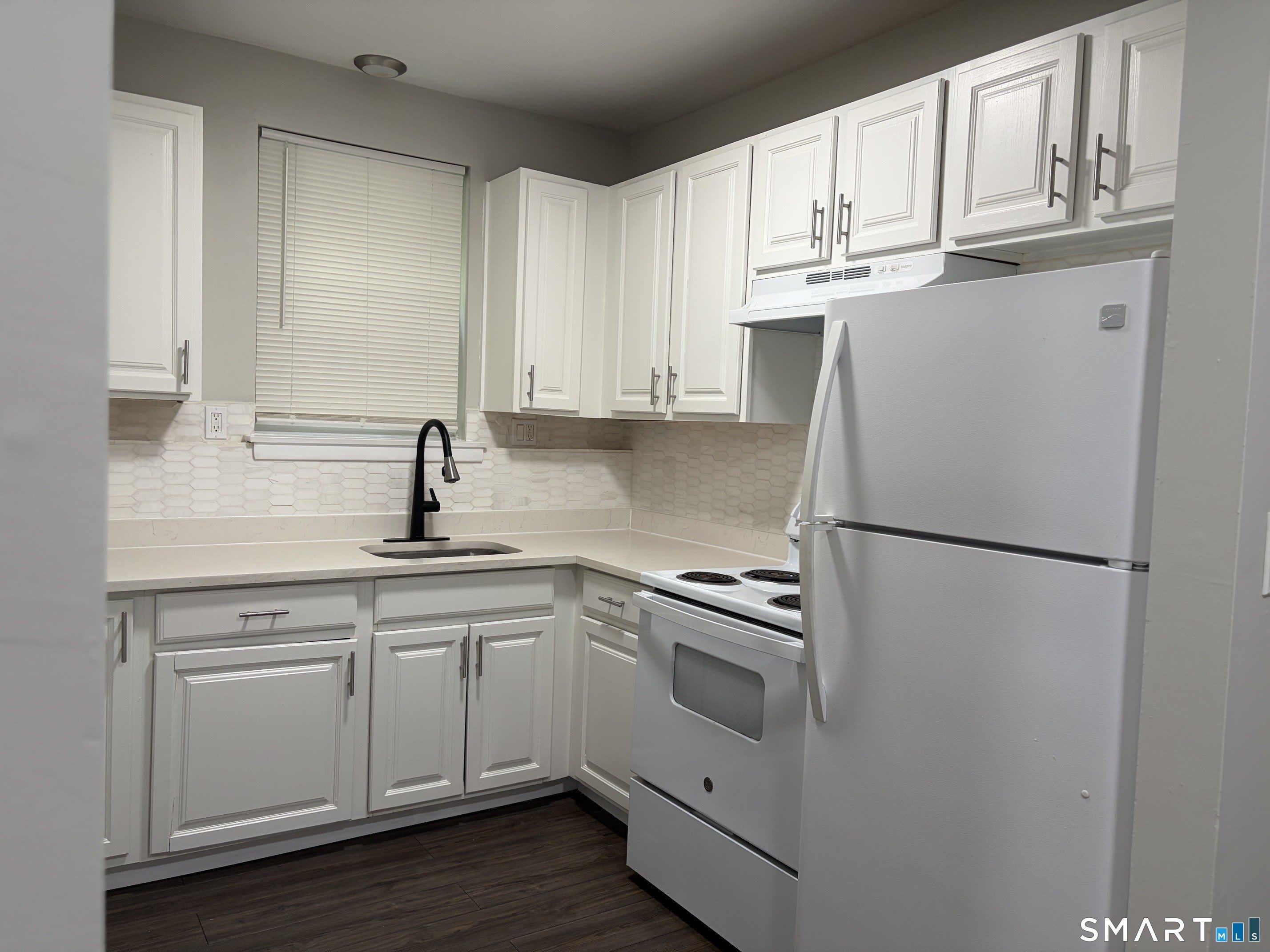 270 High Street – photo 2