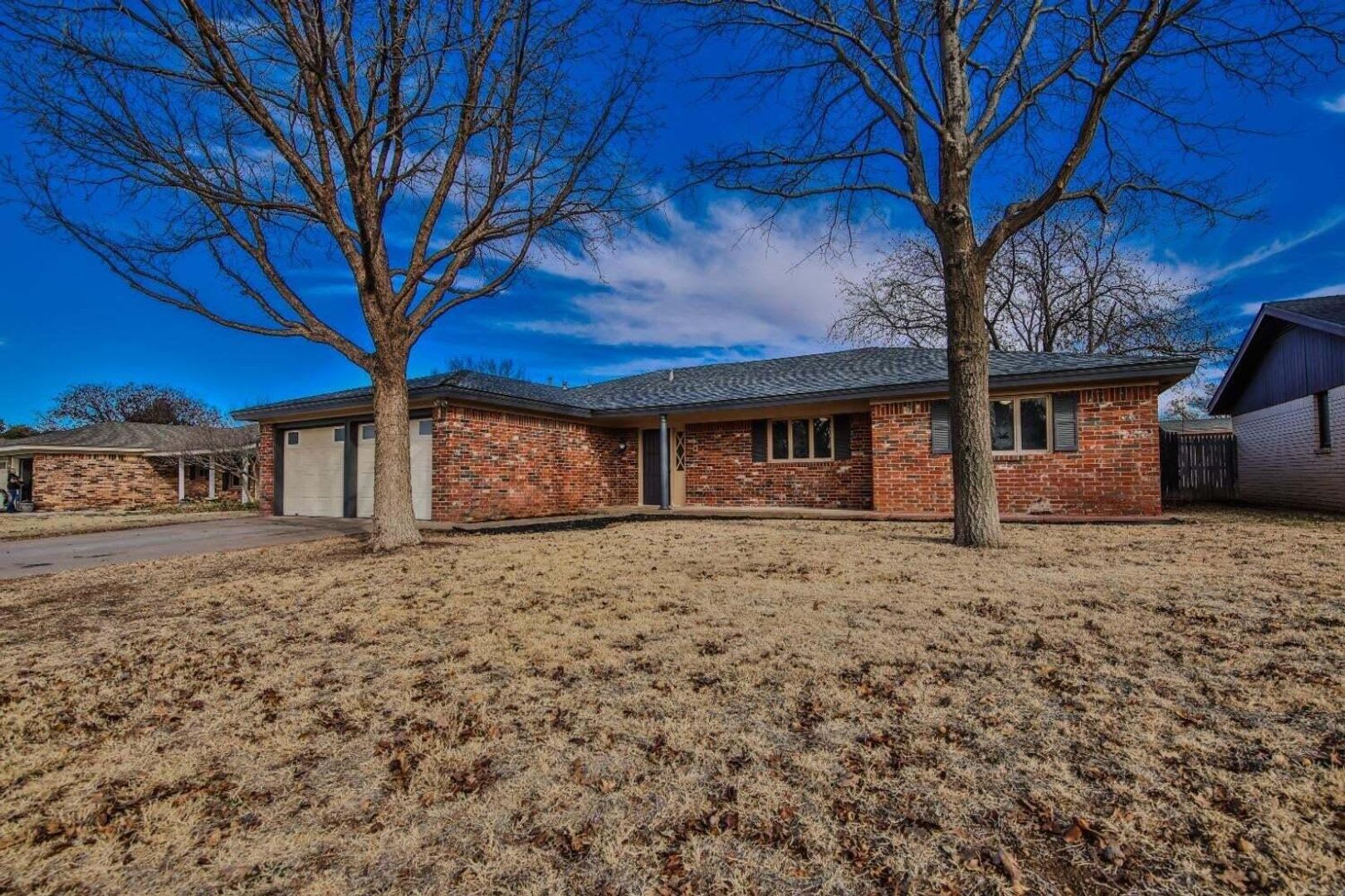 Farrar Estates 4 Bedroom 2 Bath – photo 2