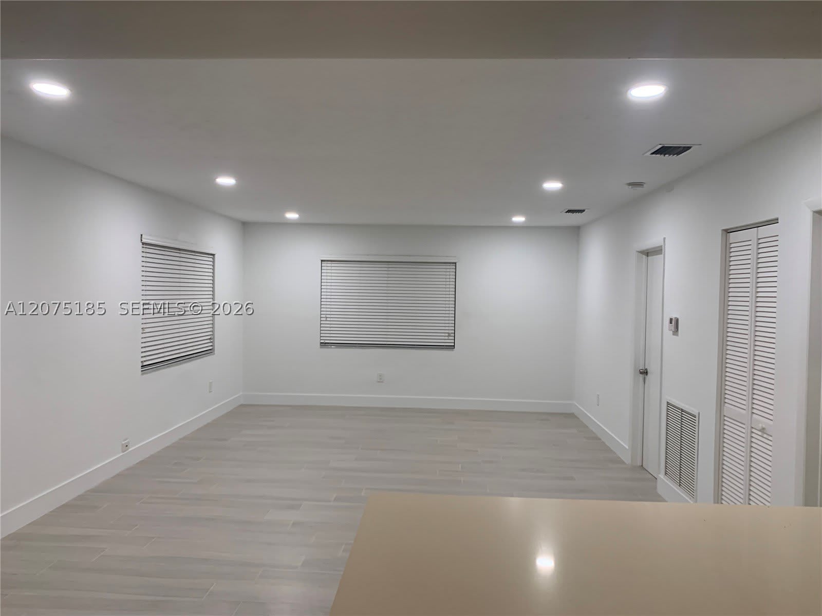 315 MAJORCA AV – photo 2
