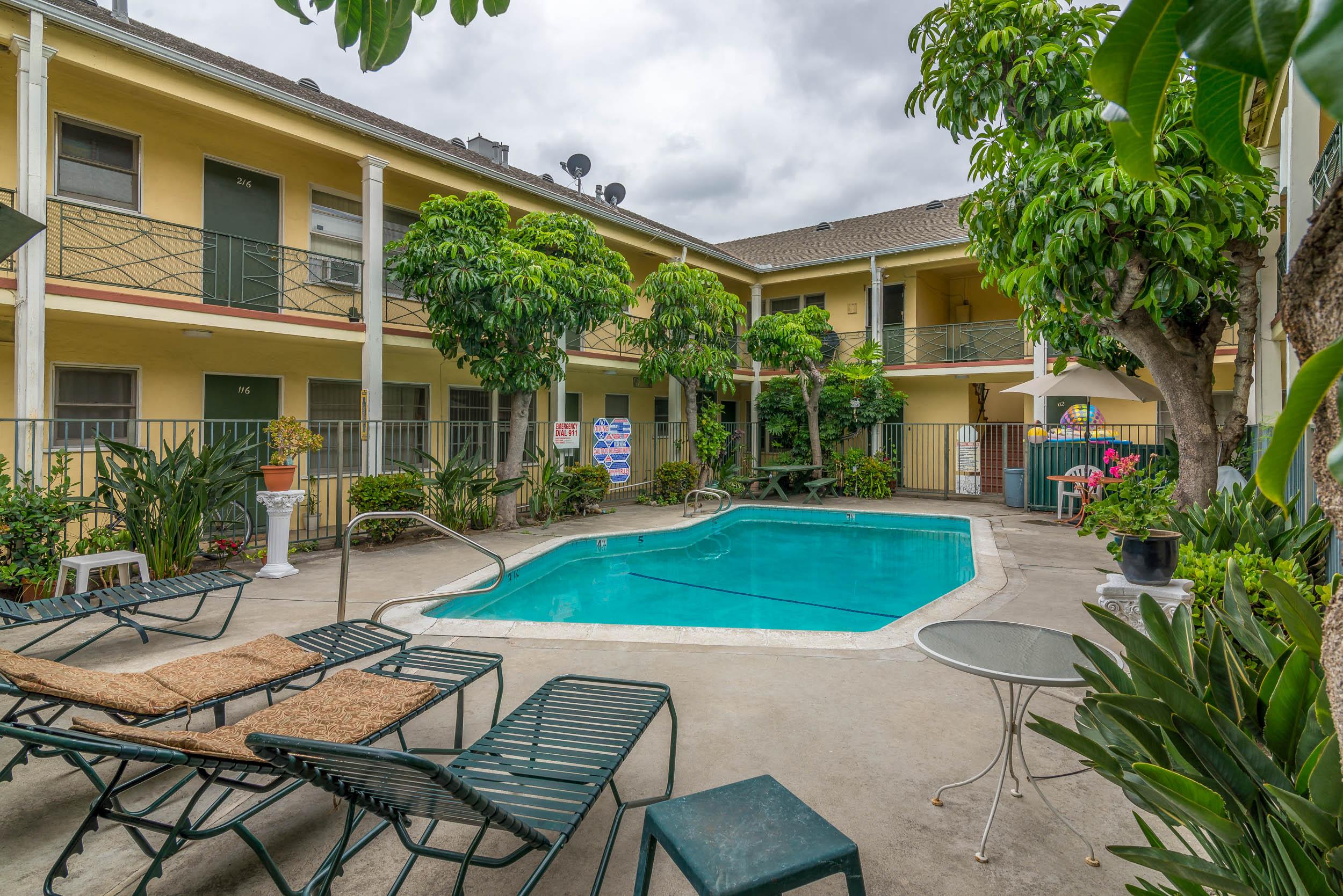 Cherokee Park Apartments – photo 3