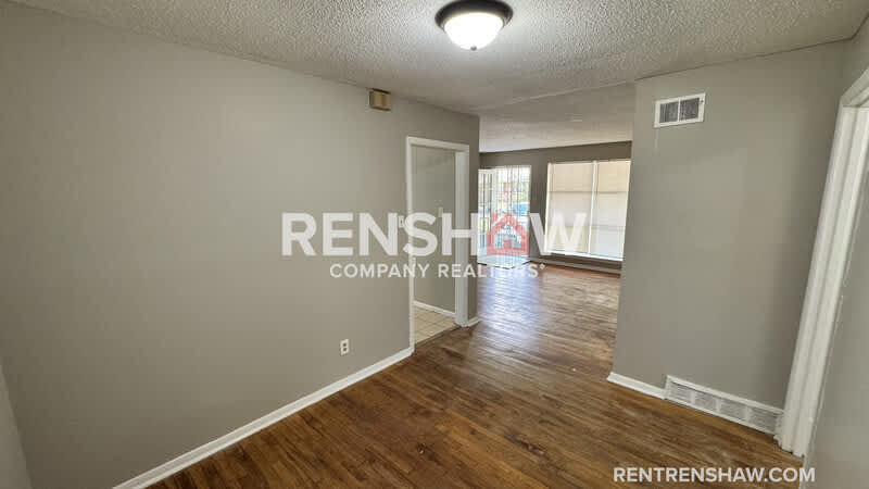 4914 Biscoe Ave – photo 5