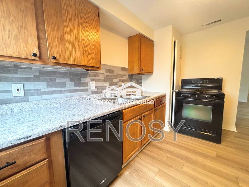 228 1St St – photo 2