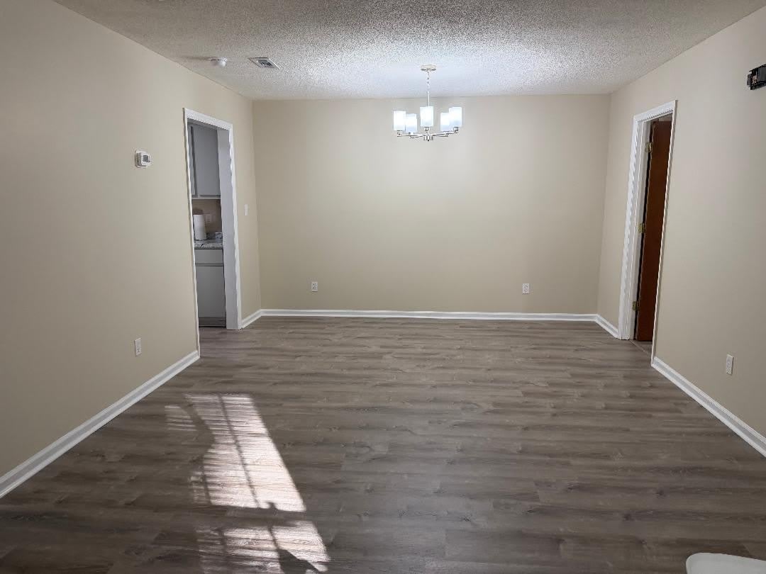 1548 Hamilton Drive – photo 2