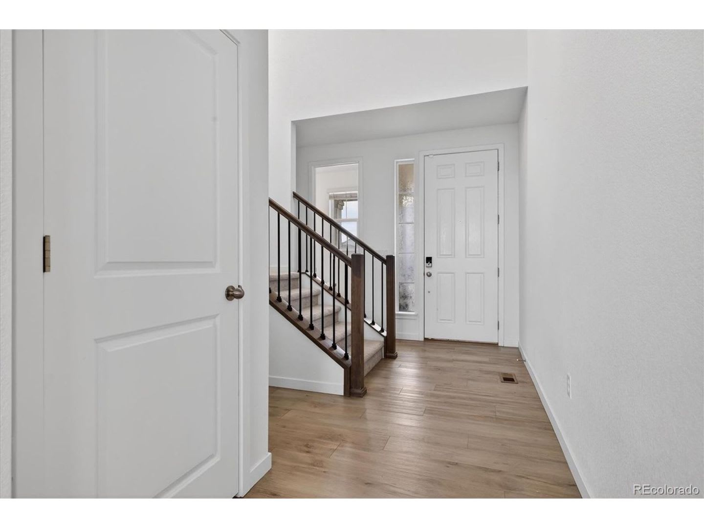 Spacious & Bright, Multi-Level 3BR 3BA in Commerce City w/ Private Yard! – photo 4