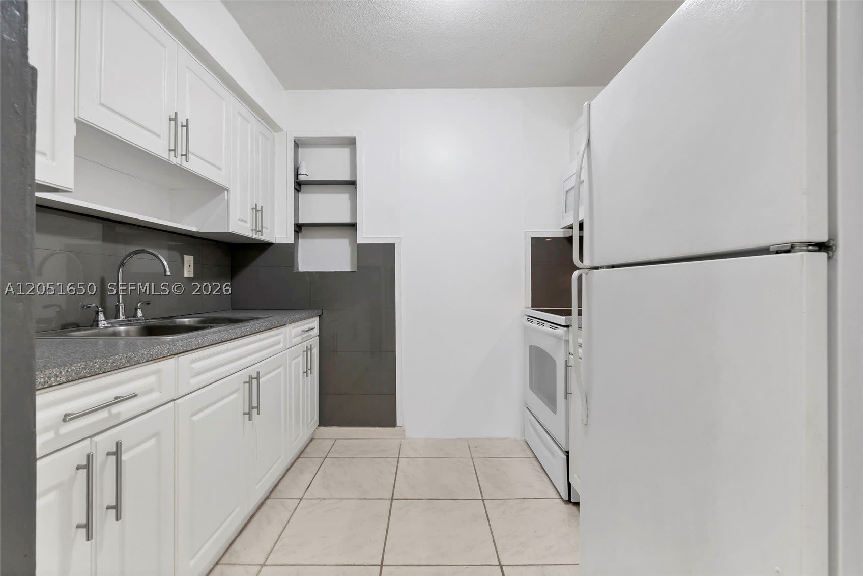 670 Ne 130Th St – photo 3