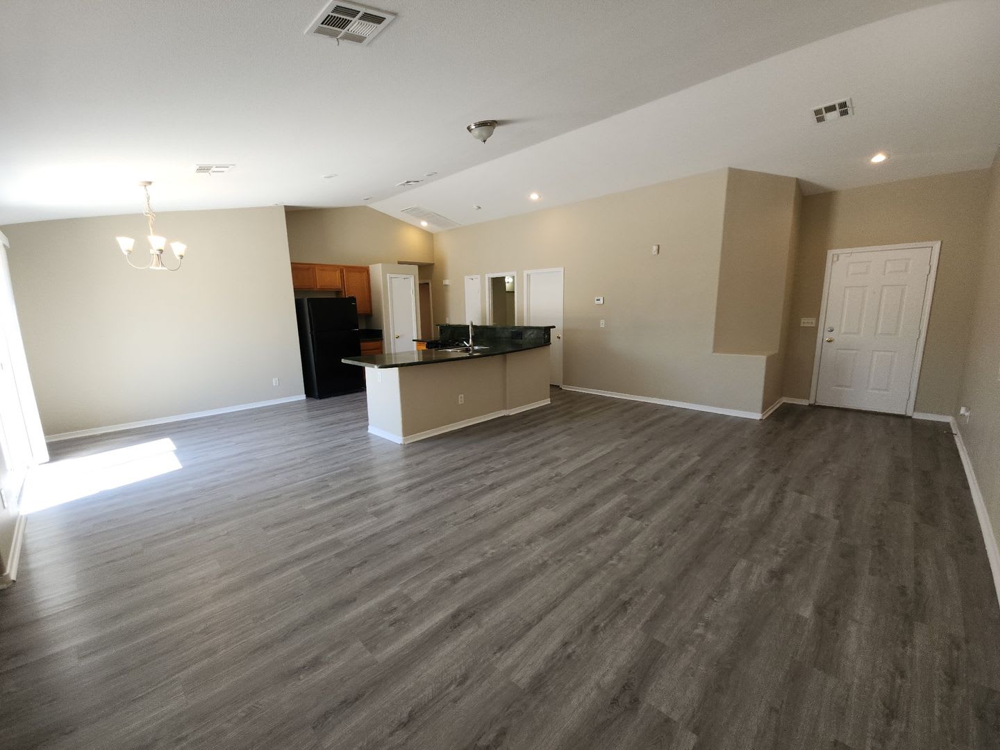 Great Single Story with Open Floorplan in North Las Vegas – photo 5
