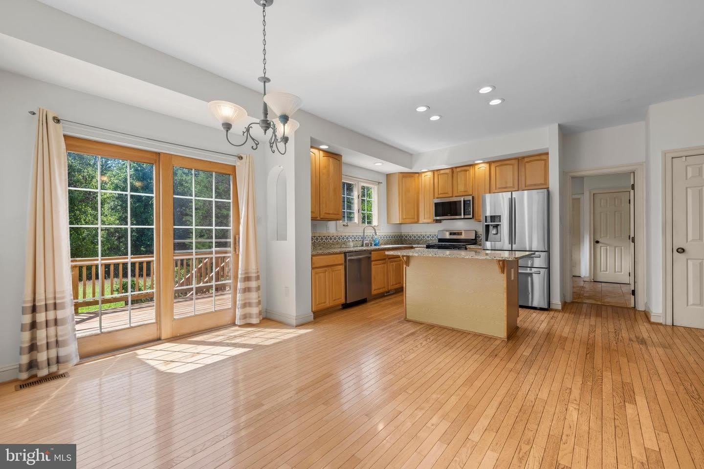 14204 Cervantes Ave – photo 1