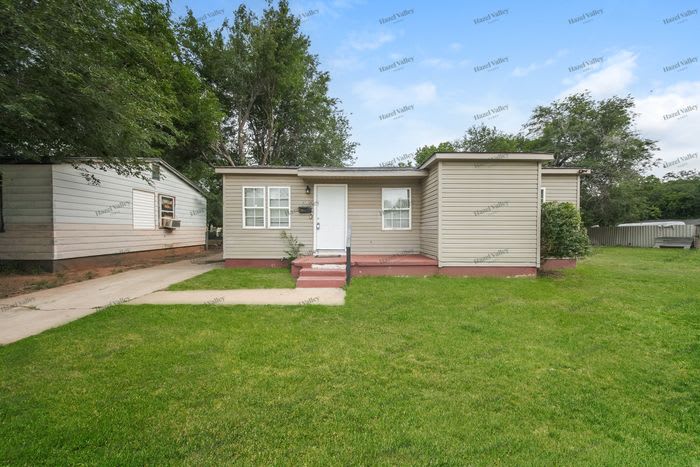 4033 Southwest 26th Street – photo 1