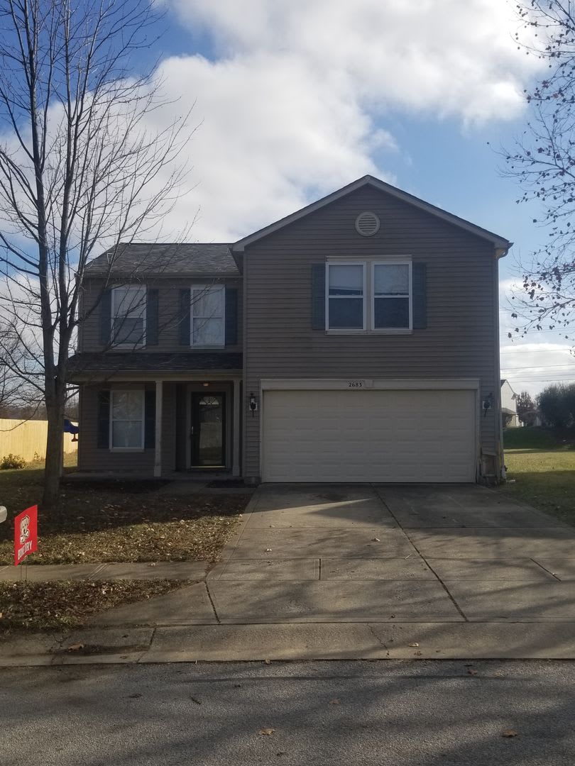 3 Bd 2 5 Ba Townhome With Attached Garage – photo 1