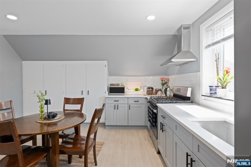 3912 Liberty Avenue – photo 3