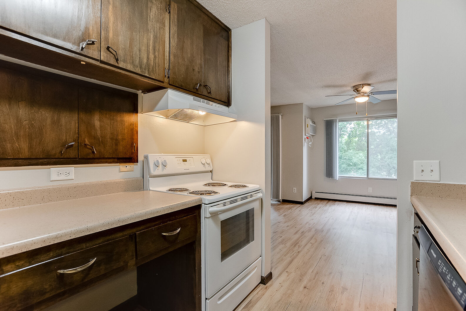 Caravelle Apartments – photo 2