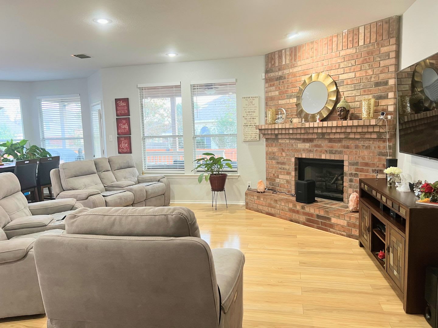Move-In Special. ½ off the first full month's rent with a 12-month lease – photo 4