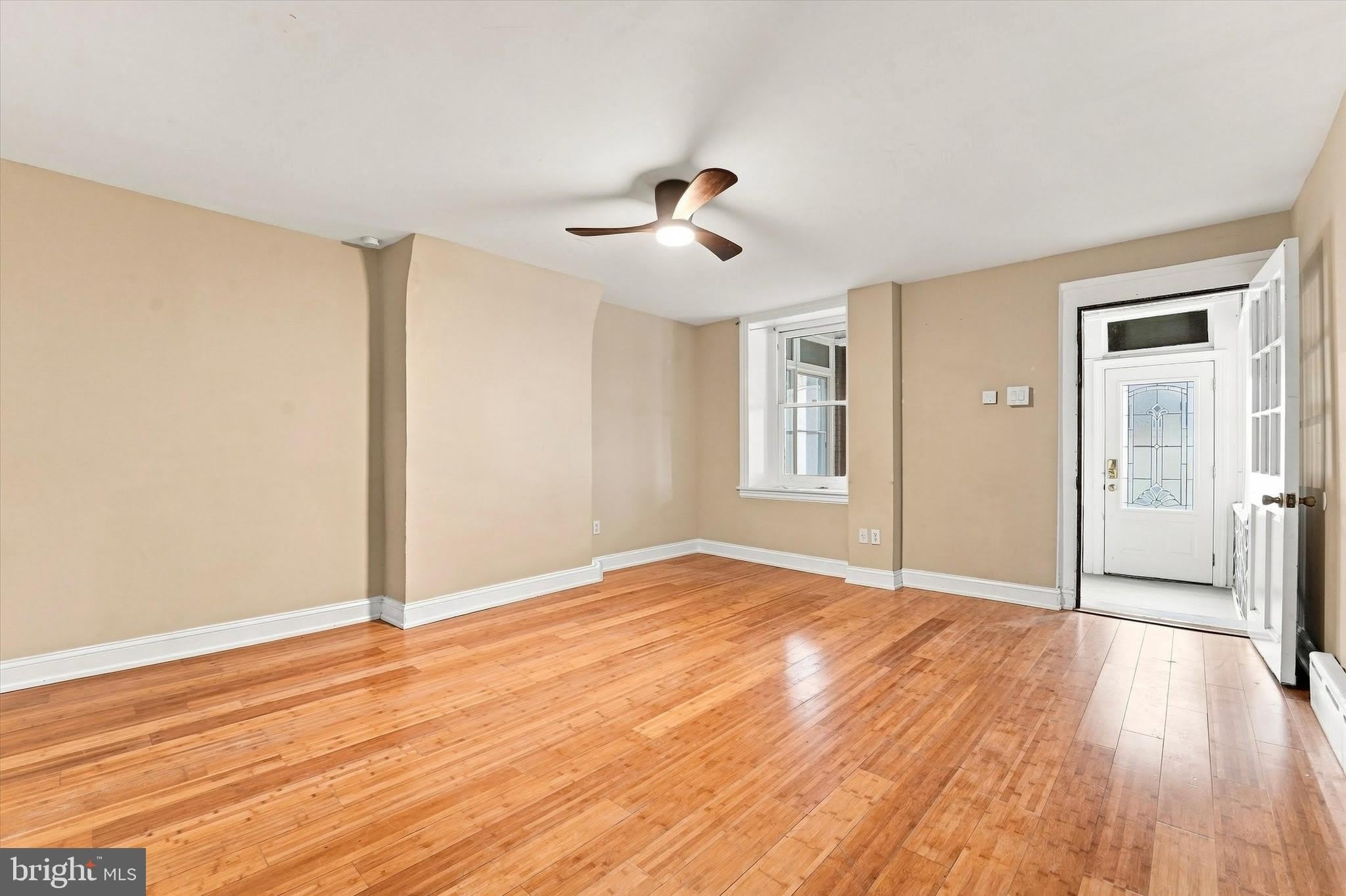 4173 APPLE Street – photo 4