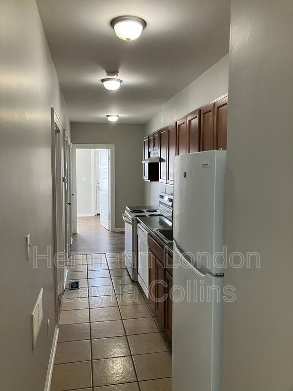 3660 Bates Street – photo 4