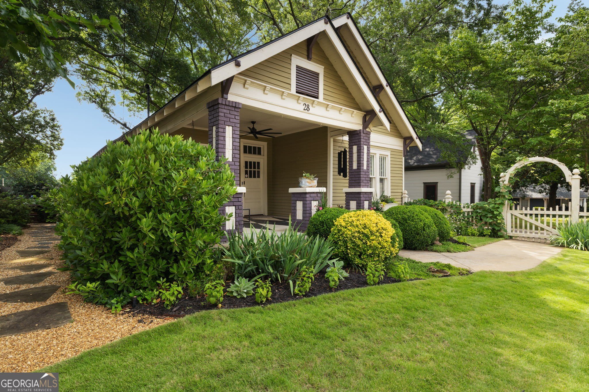 28 Clay Street SE – photo 2
