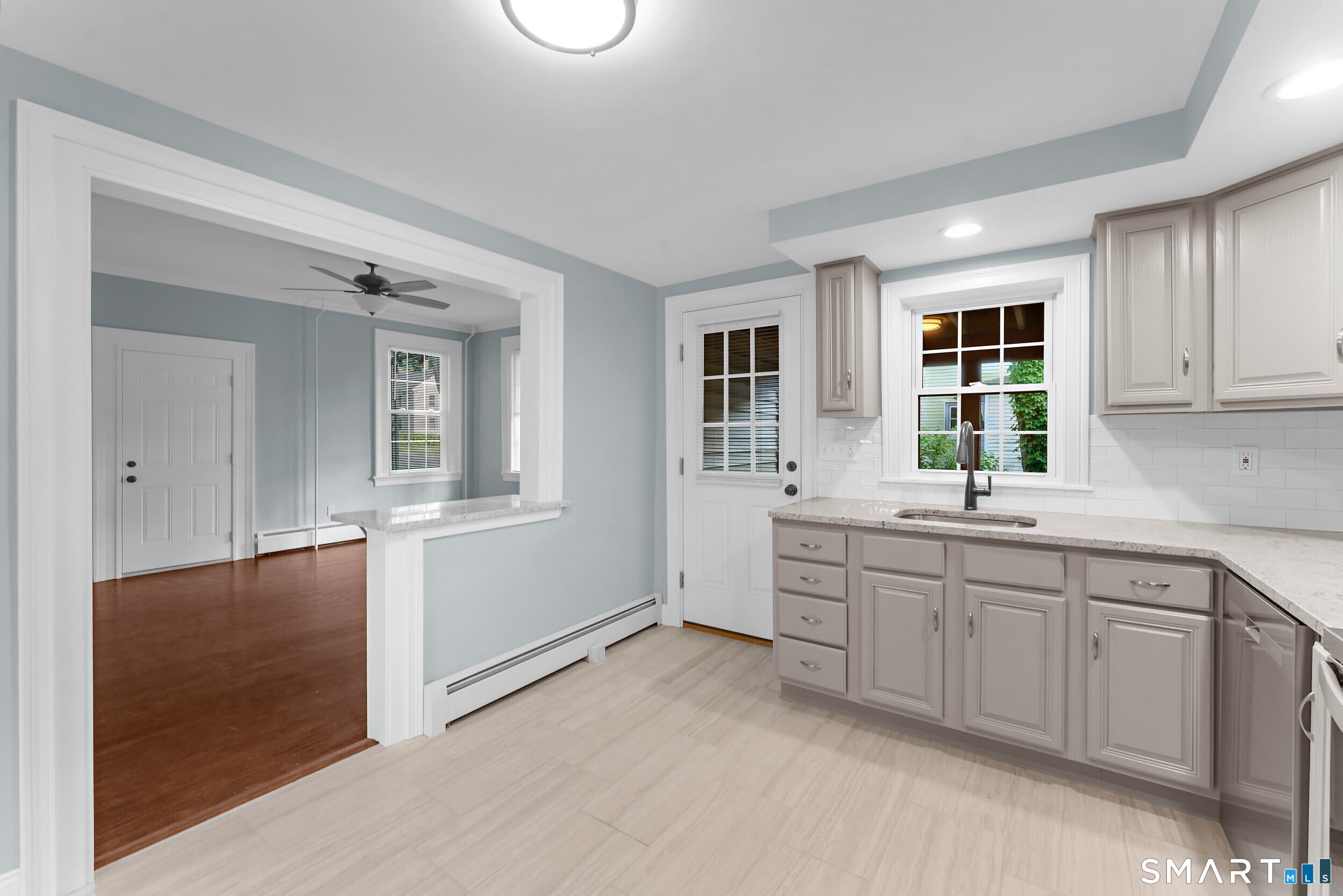324 Main Street – photo 2