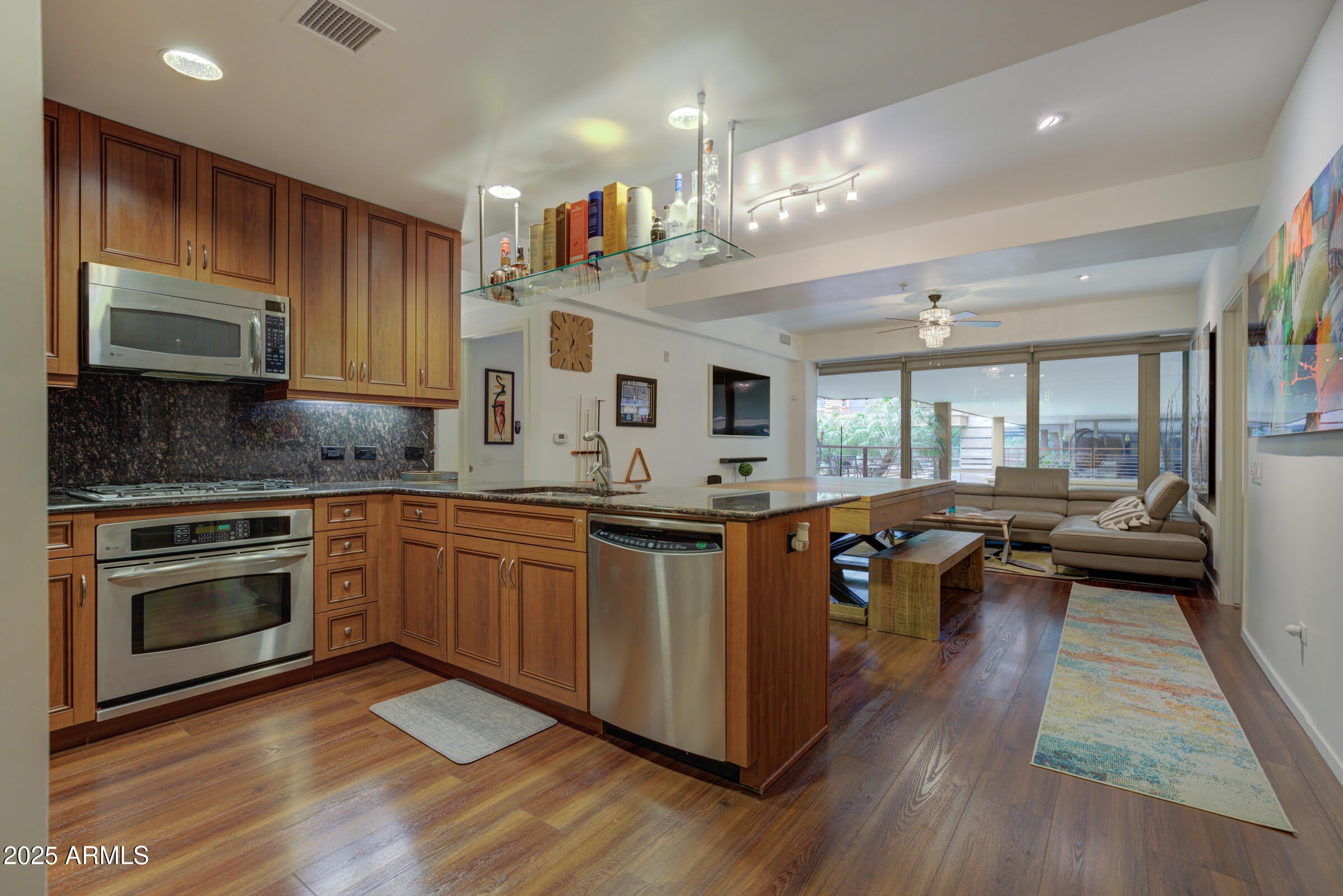 7147 E RANCHO VISTA Drive – photo 1