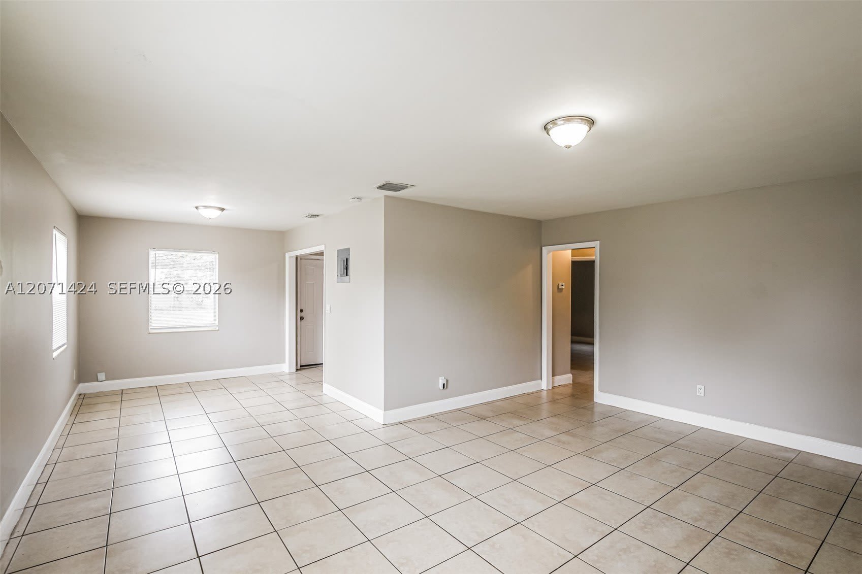1943 Thomas St – photo 5
