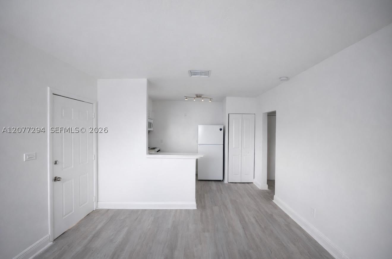 1070 NE 80th St – photo 2
