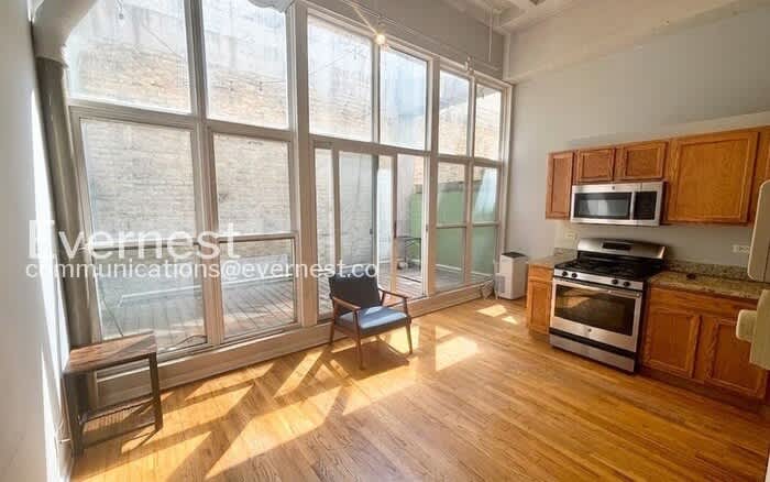1834 Ridge Avenue – photo 5