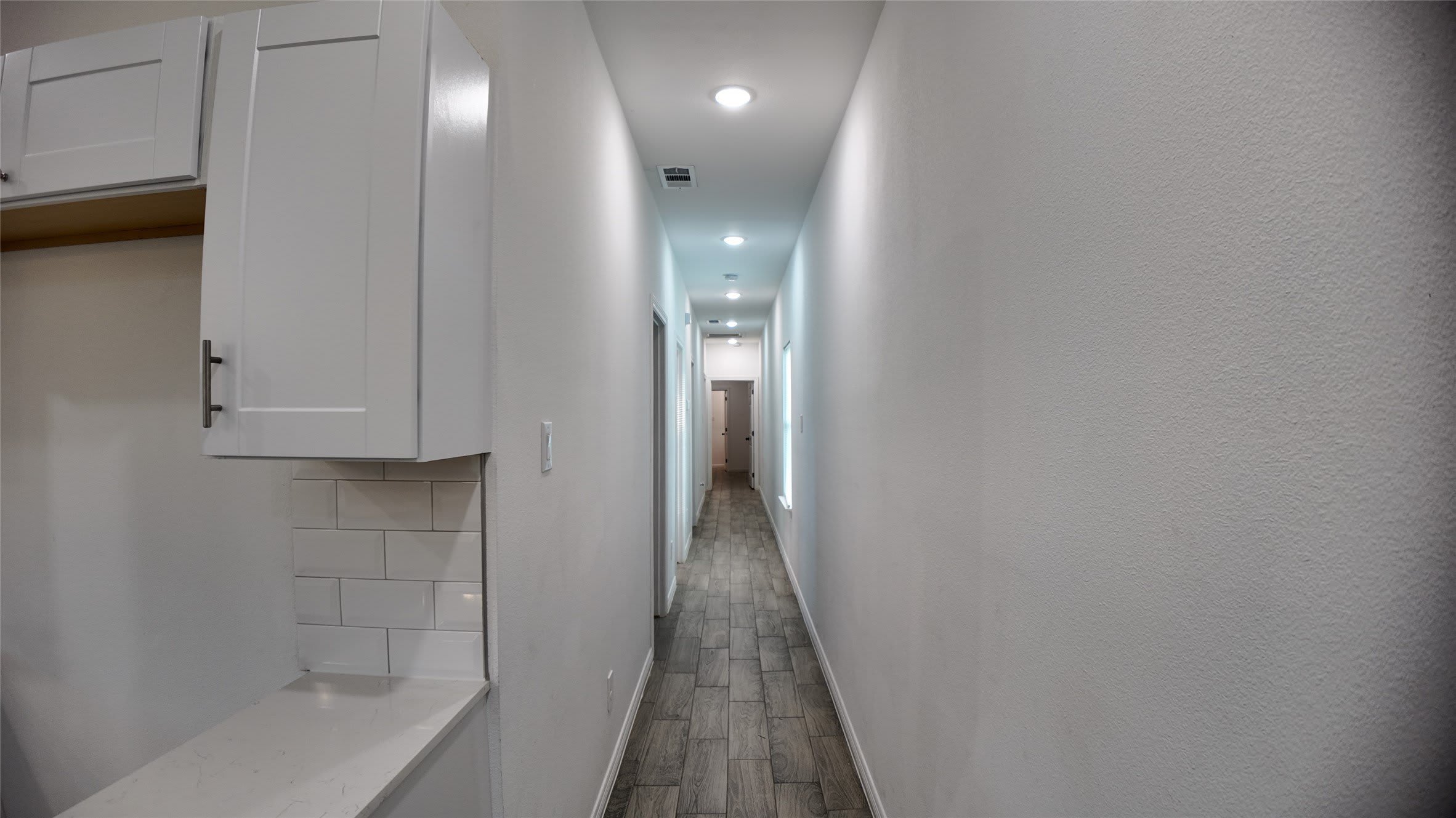 4709 Lee Street – photo 5