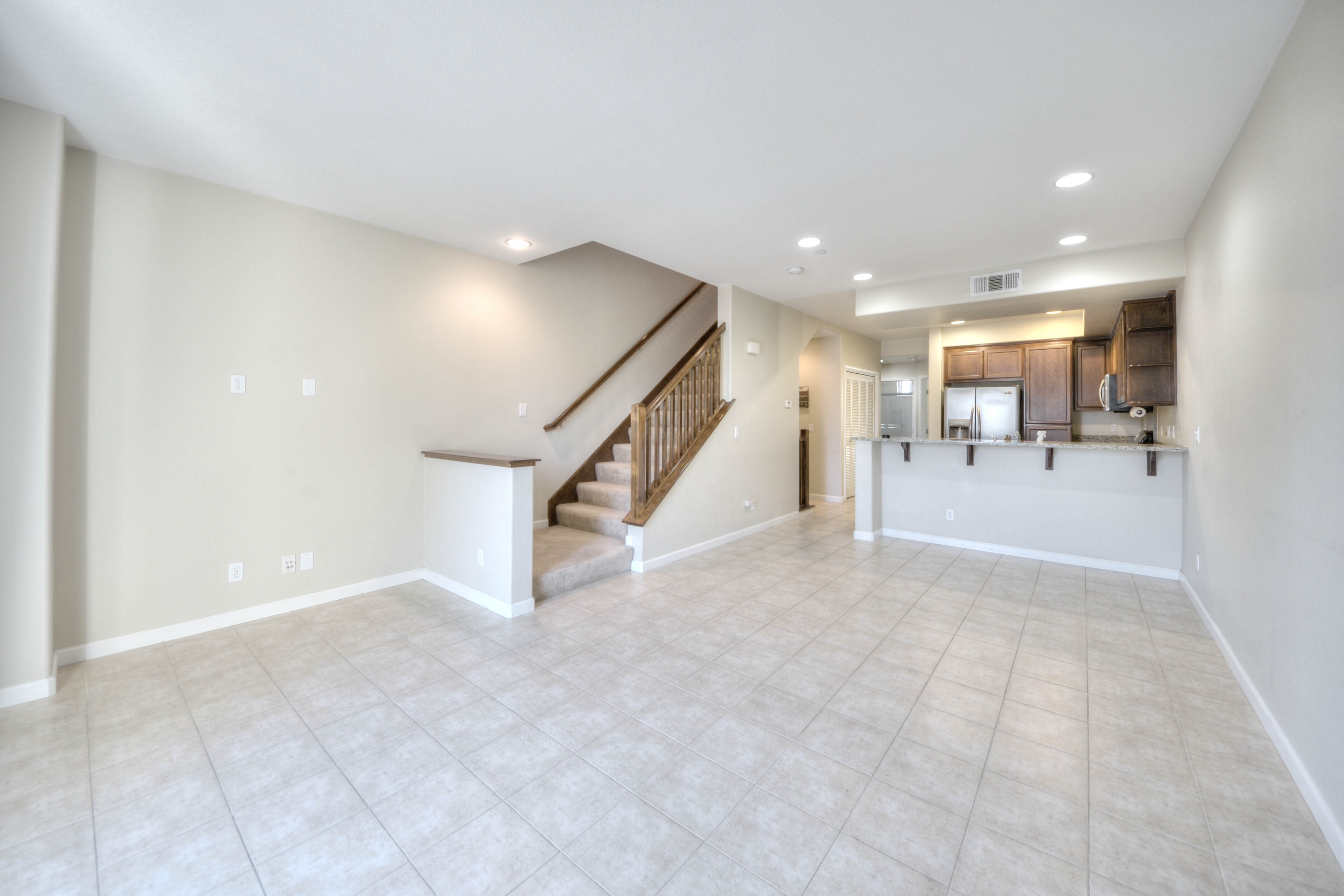 2073 Oakland Rd – photo 4