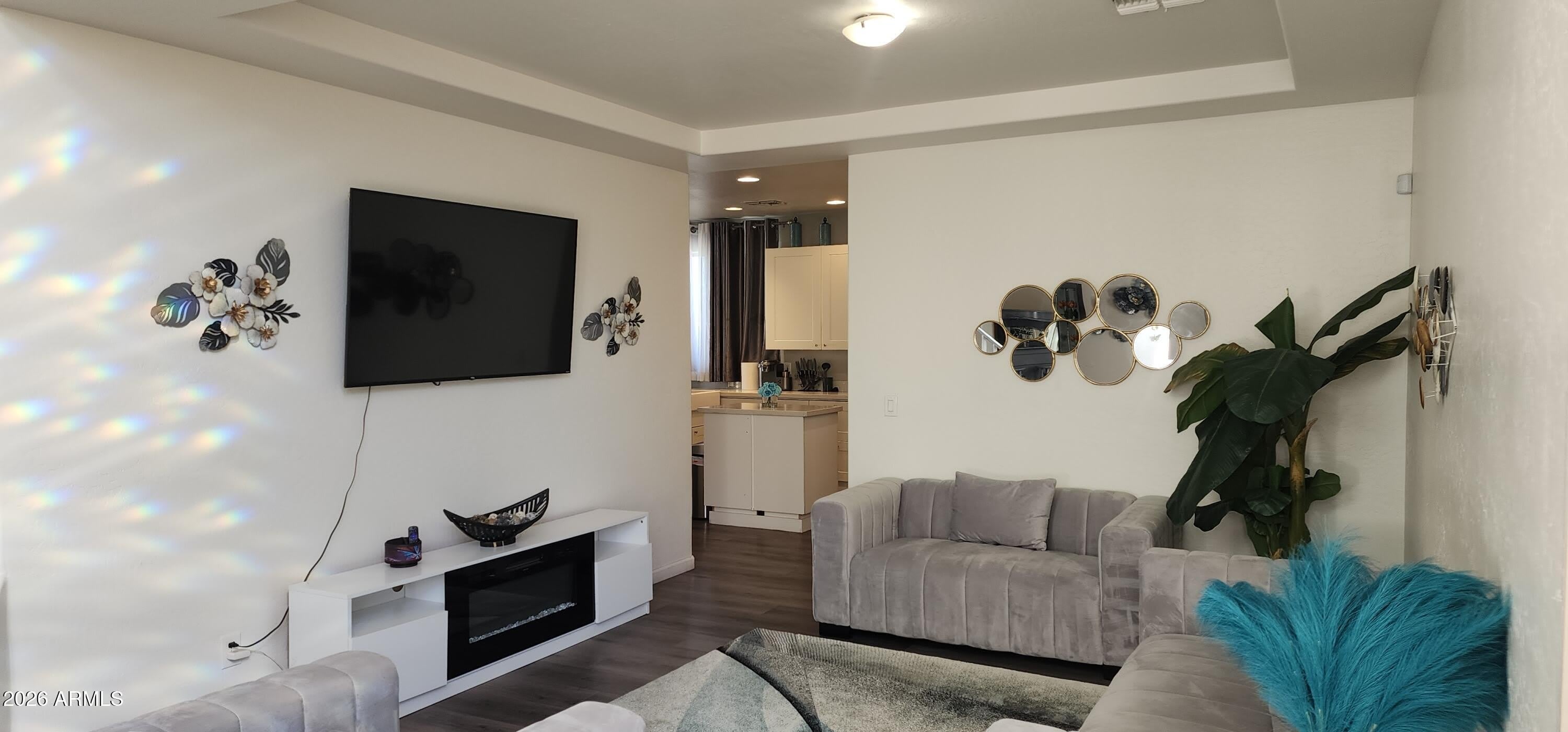 6424 N Florence Avenue – photo 4