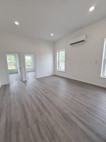 127 Susanna Street – photo 5