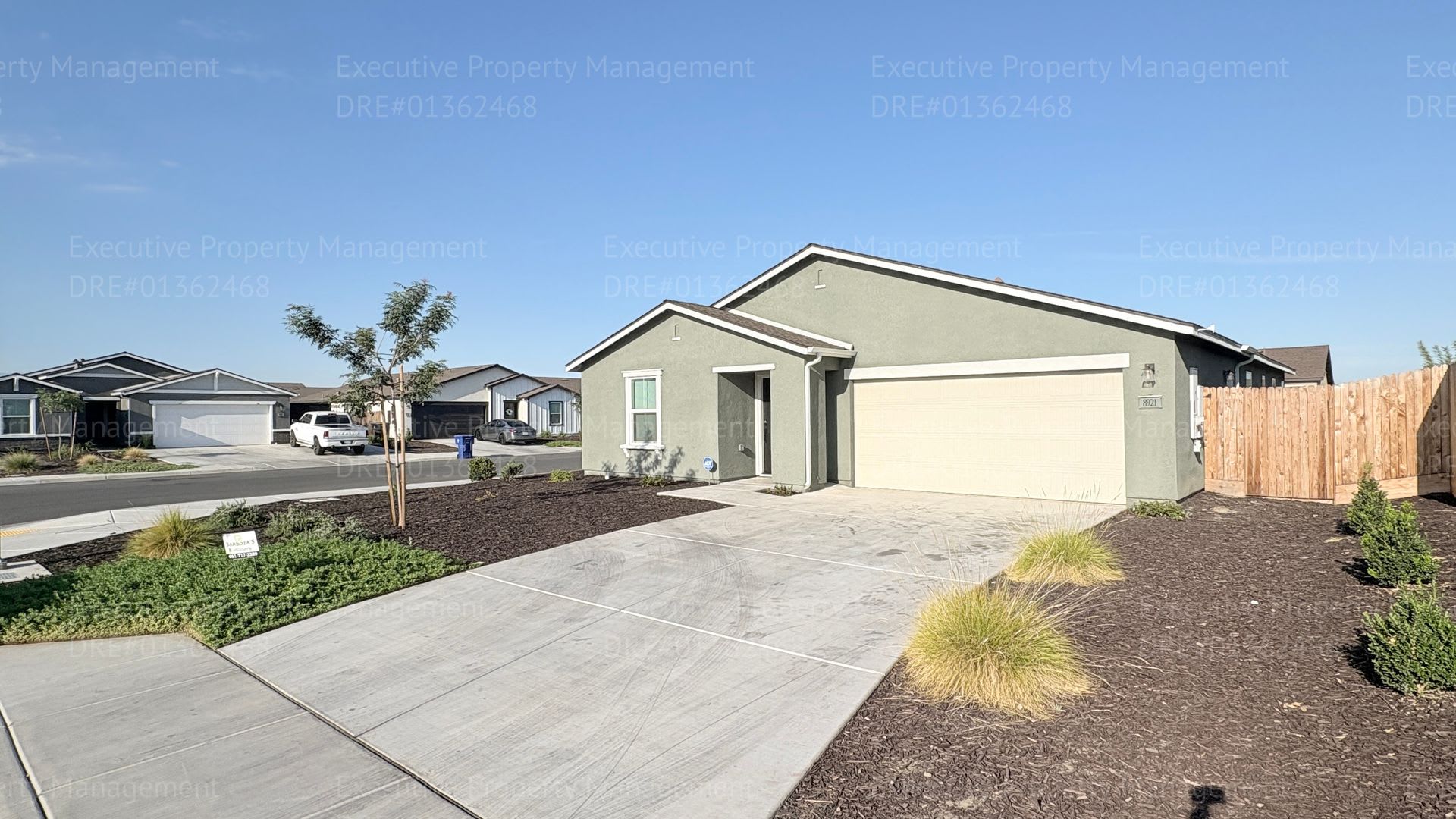 4 bedroom 3 bathroom corner lot home near Gosford Rd/ McKee Rd – photo 2