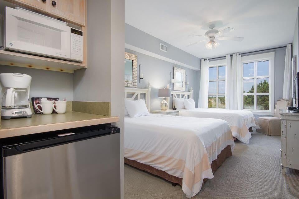 9300 Baytowne Wharf Boulevard – photo 1