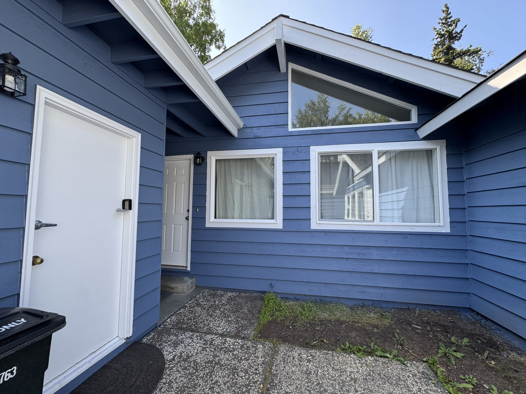 1233 Crescent Drive – photo 1