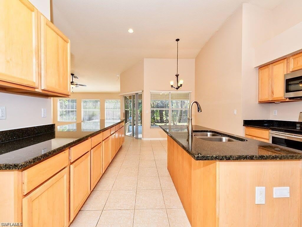 7117 Timberland Cir – photo 2