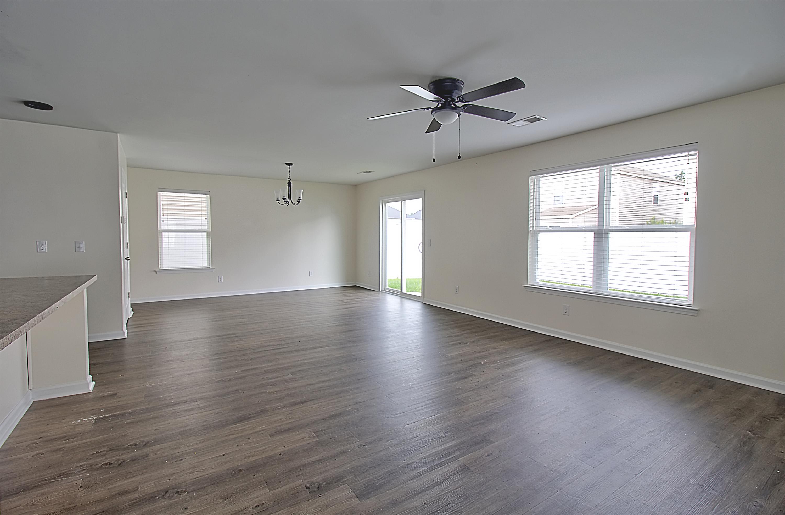 143 Davila Street – photo 4