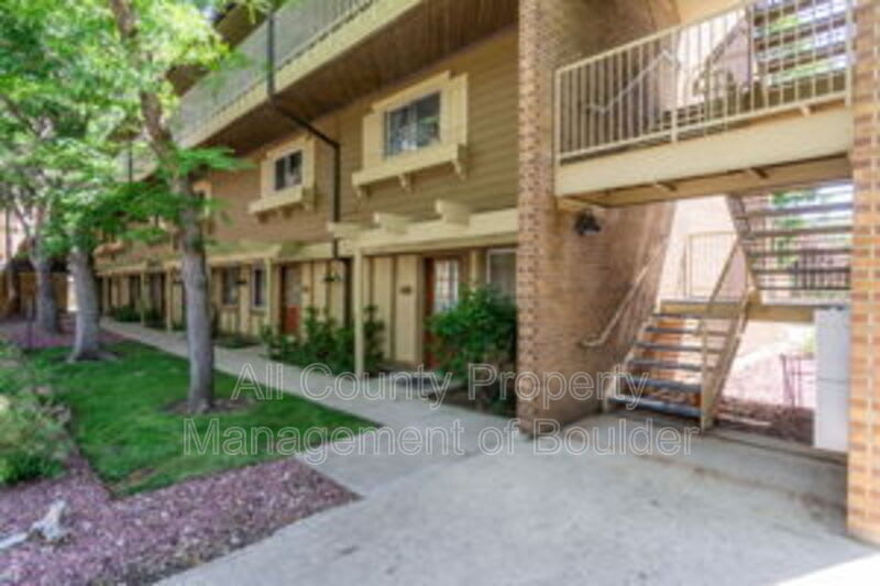 3423 Madison Avenue – photo 1