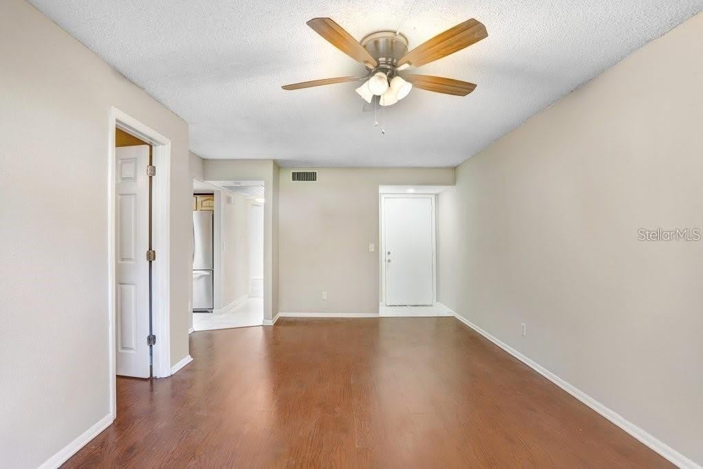 4833 PURITAN Circle – photo 5