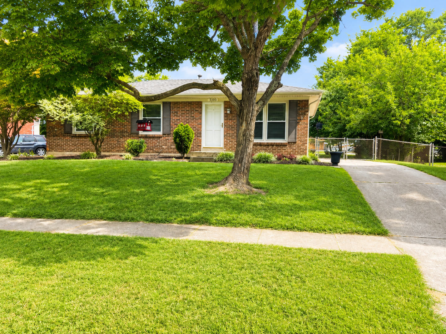 Charming Home with Fenced Yard & Garage — Ready Now! – photo 2