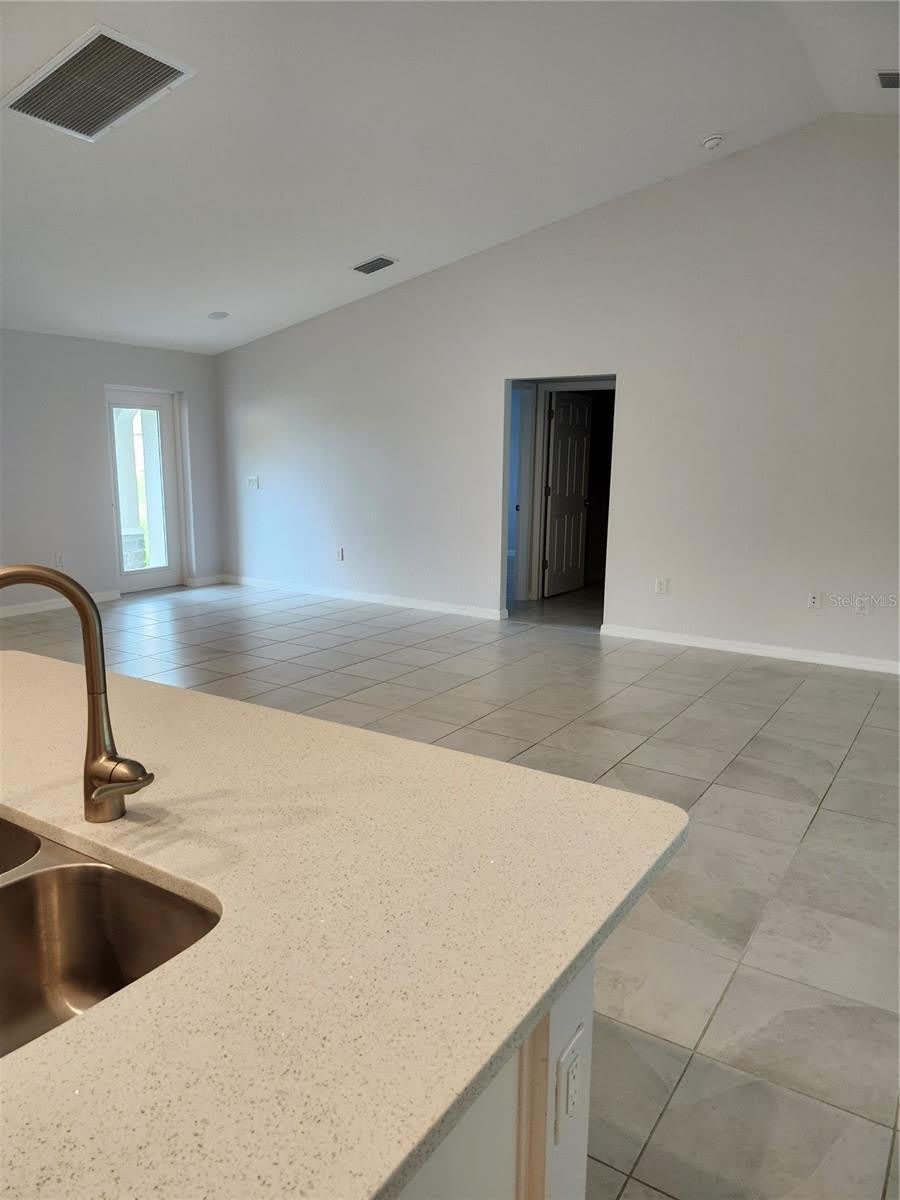 27270 Puno Drive – photo 5