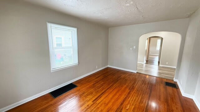 3736 Baltimore Avenue – photo 2