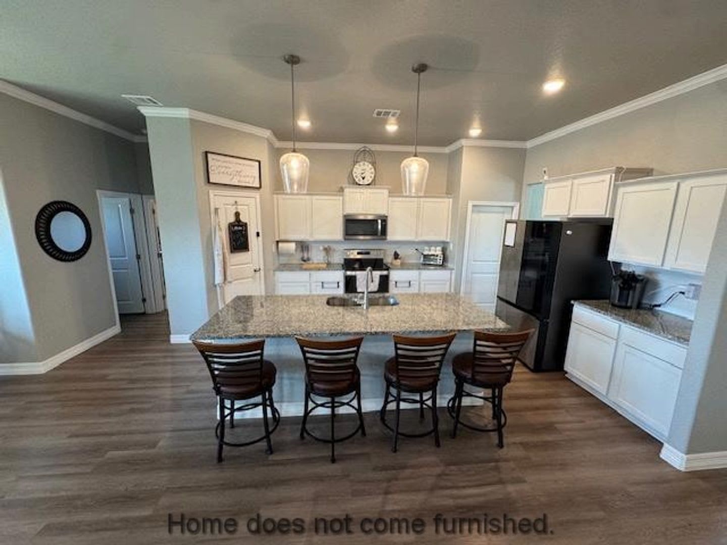 Modern 3-Bedroom Home – photo 5