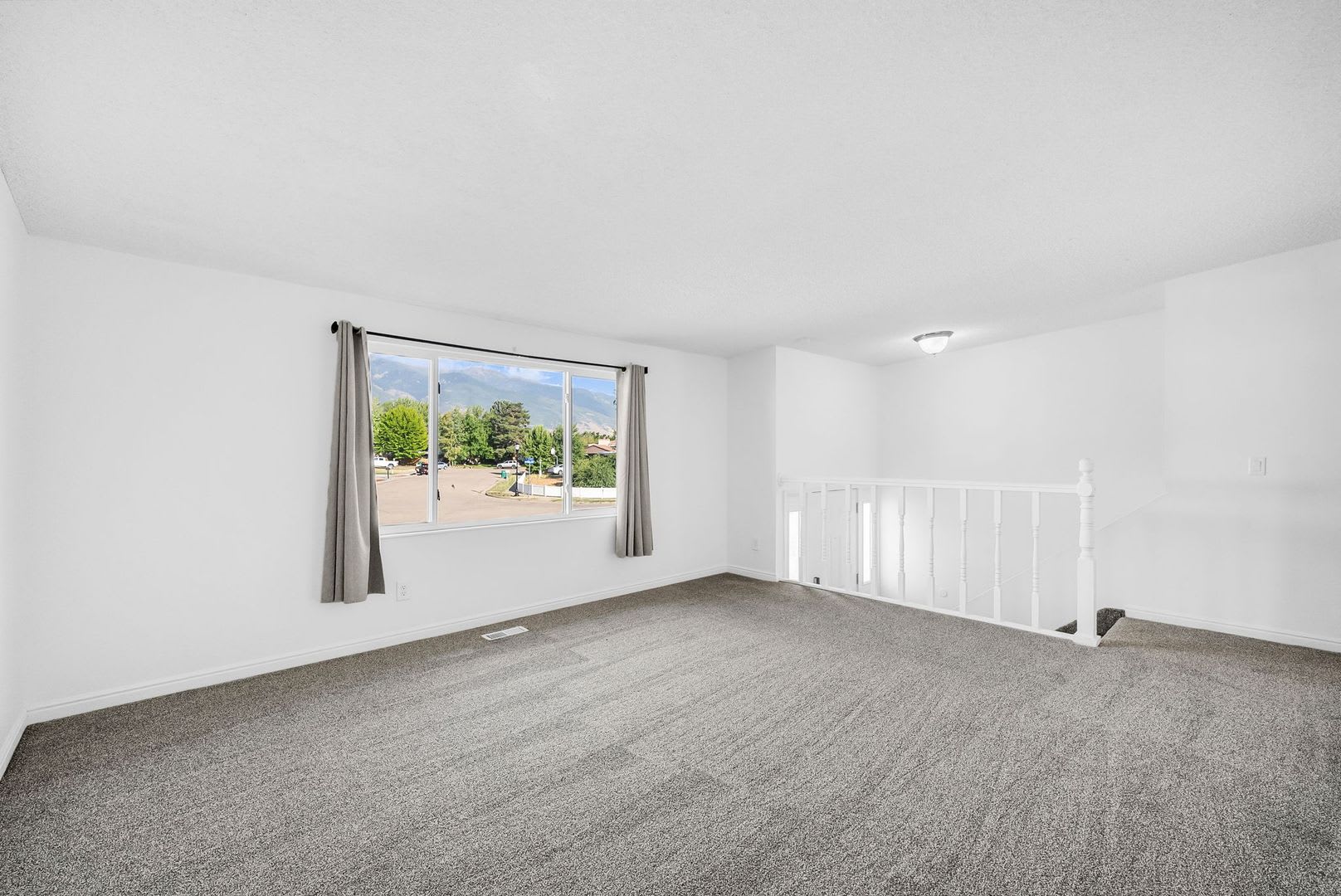 Spacious 4-Bedroom Layton Home with Finished Basement and 2-Car Garage – photo 2